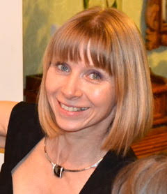 Portrait photo de Agnès Podsadny, décoratrice d'intérieur et coach en rangement libérateur